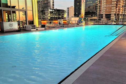 Снять в аренду кондоминиум в Майами, Флорида 2 спальни, 80.64м2, № 1949098 - фото 29