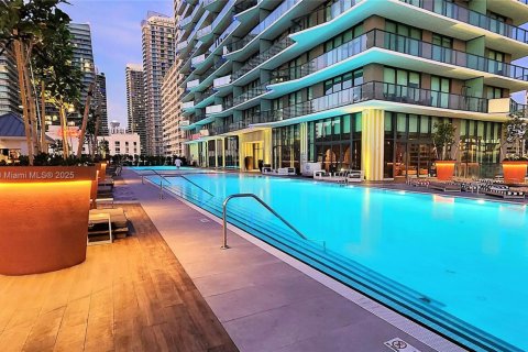 Снять в аренду кондоминиум в Майами, Флорида 2 спальни, 80.64м2, № 1949098 - фото 30