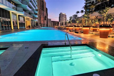 Снять в аренду кондоминиум в Майами, Флорида 2 спальни, 80.64м2, № 1949098 - фото 26