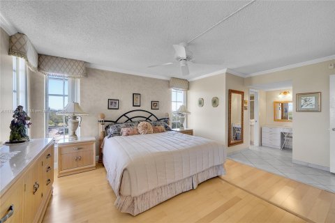 Copropriété à vendre à Pompano Beach, Floride: 3 chambres, 129.13 m2 № 1925326 - photo 18