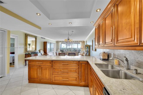 Copropriété à vendre à Pompano Beach, Floride: 3 chambres, 129.13 m2 № 1925326 - photo 8