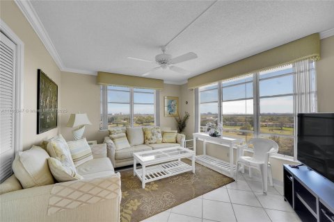 Copropriété à vendre à Pompano Beach, Floride: 3 chambres, 129.13 m2 № 1925326 - photo 25