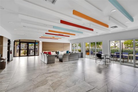 Copropriété à vendre à Pompano Beach, Floride: 3 chambres, 129.13 m2 № 1925326 - photo 29