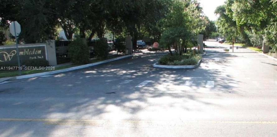 Кондоминиум с 2 спальнями в Орландо, Флорида № 2003861