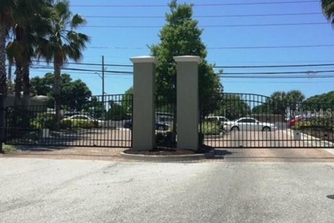 Adosado en alquiler en Largo, Florida, 4 dormitorios, 180.51 m2 № 1849976 - foto 27