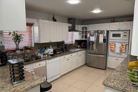 Купить виллу или дом в Майами, Флорида 3 спальни, 269.97м2, № 1972856 - фото 29