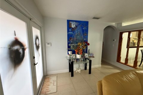 Купить виллу или дом в Майами, Флорида 3 спальни, 269.97м2, № 1972856 - фото 17