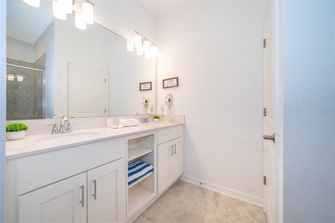 Condo in Kissimmee, Florida, 2 bedrooms  № 1422703 - photo 17
