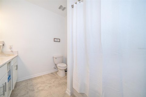 Condo in Kissimmee, Florida, 2 bedrooms  № 1422703 - photo 19