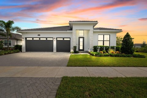 House in Port St. Lucie, Florida 3 bedrooms, 237.27 sq.m. № 2399759