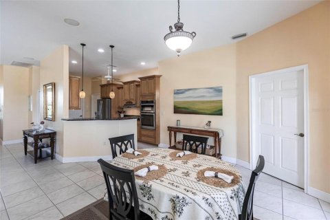 House in Punta Gorda, Florida 3 bedrooms, 207.73 sq.m. № 1847885 - photo 15