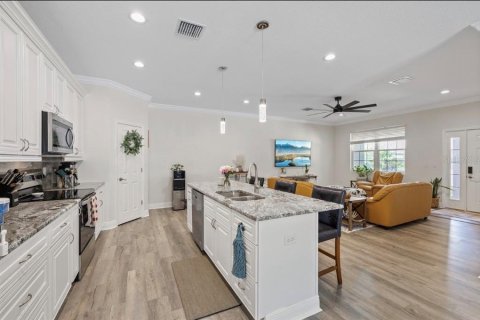 Apartamento en alquiler en Plant City, Florida, 3 dormitorios, 152.08 m2 № 2199652 - foto 7