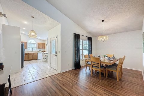 Villa ou maison à vendre à Kissimmee, Floride: 4 chambres, 166.39 m2 № 2312905 - photo 15