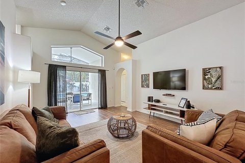 Villa ou maison à vendre à Kissimmee, Floride: 4 chambres, 166.39 m2 № 2312905 - photo 11