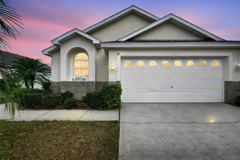 Villa ou maison à vendre à Kissimmee, Floride: 4 chambres, 166.39 m2 № 2312905 - photo 3