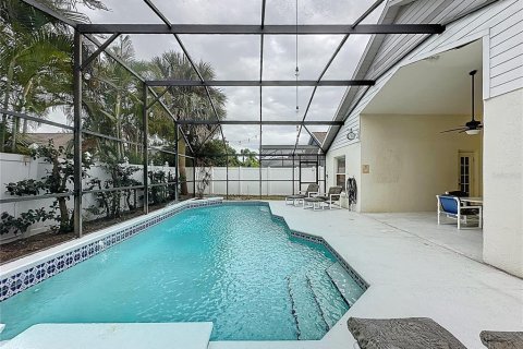 Villa ou maison à vendre à Kissimmee, Floride: 4 chambres, 166.39 m2 № 2312905 - photo 26