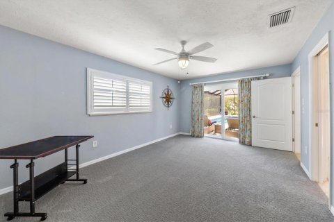 House in Englewood, Florida 5 bedrooms, 423.63 sq.m. № 1909488 - photo 29
