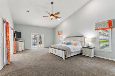 House in Englewood, Florida 5 bedrooms, 423.63 sq.m. № 1909488 - photo 20