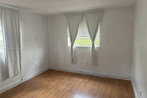 Copropriété à vendre à Key Biscayne, Floride: 2 chambres, 103.03 m2 № 1804532 - photo 2