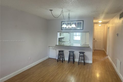 Copropriété à vendre à Key Biscayne, Floride: 2 chambres, 103.03 m2 № 1804532 - photo 5