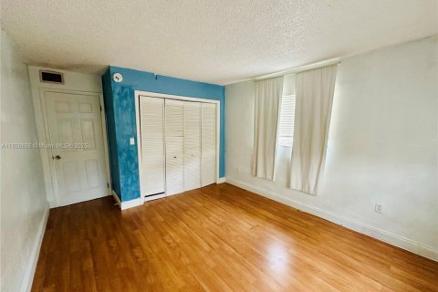 Copropriété à vendre à Key Biscayne, Floride: 2 chambres, 103.03 m2 № 1804532 - photo 15