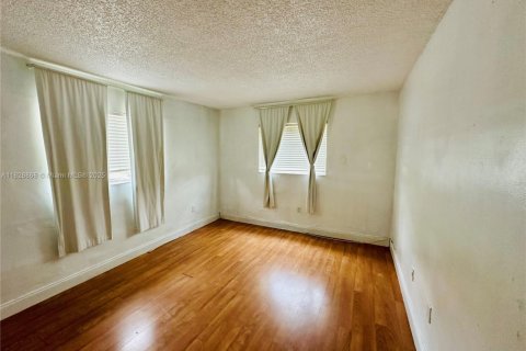 Copropriété à vendre à Key Biscayne, Floride: 2 chambres, 103.03 m2 № 1804532 - photo 14
