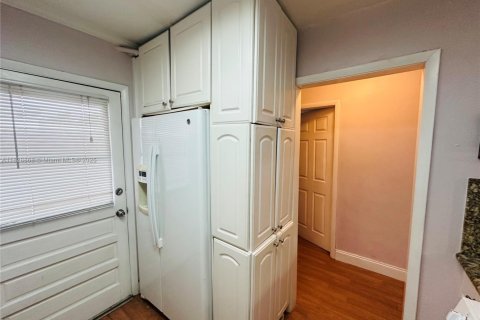 Copropriété à vendre à Key Biscayne, Floride: 2 chambres, 103.03 m2 № 1804532 - photo 7