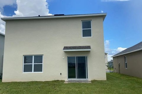 House in Davenport, Florida 4 bedrooms, 193.05 sq.m. № 1642788 - photo 24