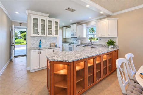 Condominio en venta en Bradenton, Florida, 2 dormitorios, 125.42 m2 № 2429176 - foto 5