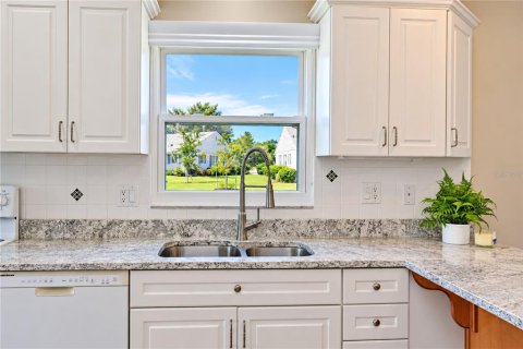 Condominio en venta en Bradenton, Florida, 2 dormitorios, 125.42 m2 № 2429176 - foto 9