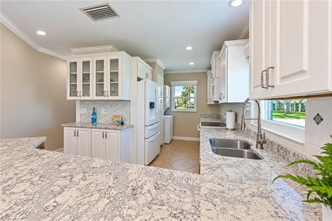 Condominio en venta en Bradenton, Florida, 2 dormitorios, 125.42 m2 № 2429176 - foto 7