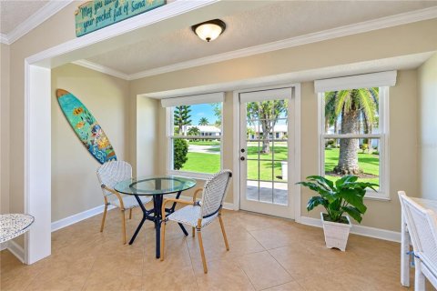 Condominio en venta en Bradenton, Florida, 2 dormitorios, 125.42 m2 № 2429176 - foto 17