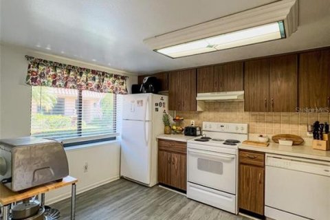 House in Clearwater, Florida 2 bedrooms, 106.84 sq.m. № 1549450 - photo 23
