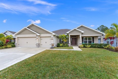 House in St. Lucie, Florida 4 bedrooms, 233 sq.m. № 2177192 - photo 7