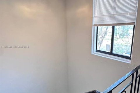 Appartement à louer à Miami, Floride: 2 chambres, 94.76 m2 № 2038311 - photo 29