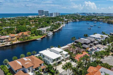 Casa en venta en Fort Lauderdale, Florida, 6 dormitorios, 773.6 m2 № 2359846 - foto 10