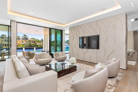 Casa en venta en Fort Lauderdale, Florida, 6 dormitorios, 773.6 m2 № 2359846 - foto 19