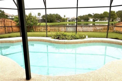 Duplex à vendre à Winter Springs, Floride: 3 chambres, 180.88 m2 № 2404590 - photo 2