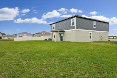 House in San Antonio, Florida 6 bedrooms, 287.25 sq.m. № 2318981 - photo 5