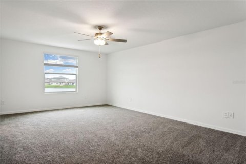 House in San Antonio, Florida 6 bedrooms, 287.25 sq.m. № 2318981 - photo 23