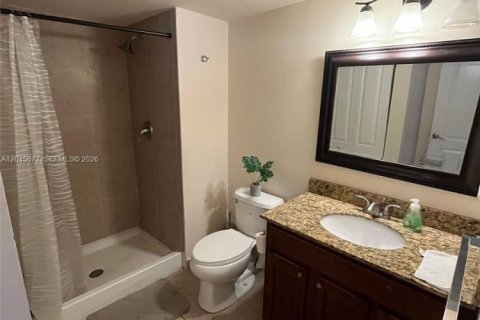 Condo in Weston, Florida, 2 bedrooms  № 2249481 - photo 18