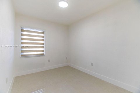 Touwnhouse à louer à Miami, Floride: 3 chambres, 98.57 m2 № 1976718 - photo 20