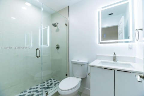 Touwnhouse à louer à Miami, Floride: 3 chambres, 98.57 m2 № 1976718 - photo 19