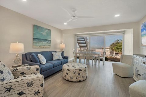 Condo in Sarasota, Florida, 2 bedrooms  № 1721711 - photo 5