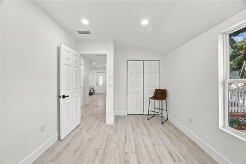 Villa ou maison à vendre à Tampa, Floride: 2 chambres, 51.28 m2 № 2427125 - photo 20