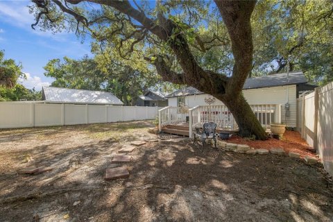 Villa ou maison à vendre à Tampa, Floride: 2 chambres, 51.28 m2 № 2427125 - photo 27