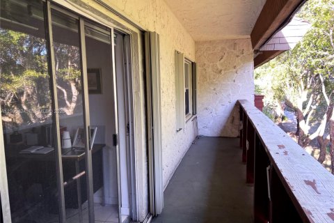 Condominio en venta en Coral Gables, Florida, 2 dormitorios, 196.67 m2 № 1965300 - foto 16