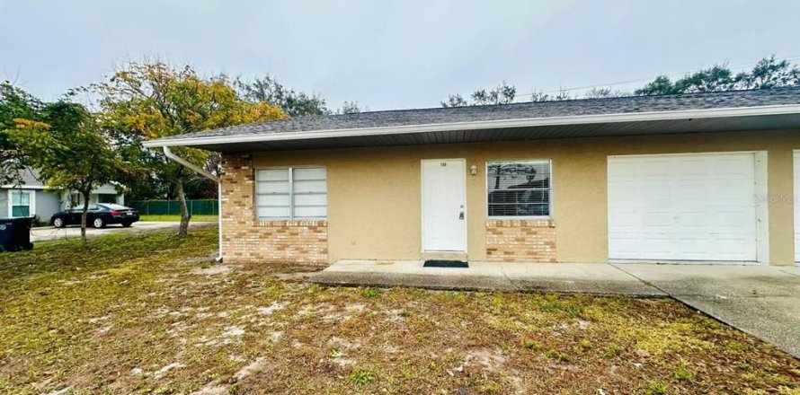 Apartment in Auburndale, Florida 2 bedrooms, 92.34 sq.m. № 1873095