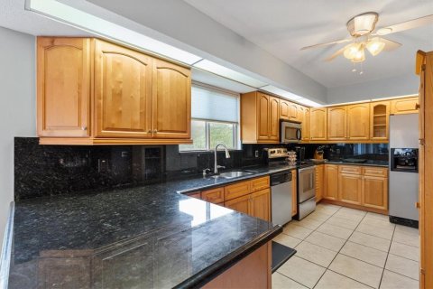 Купить виллу или дом в Саммерфилд, Флорида 6 комнат, 139.54м2, № 2324337 - фото 15