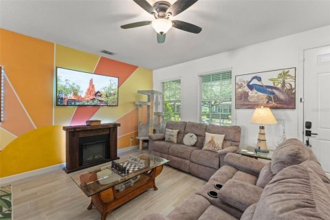 Touwnhouse à vendre à Orlando, Floride: 3 chambres, 151.8 m2 № 2210529 - photo 5